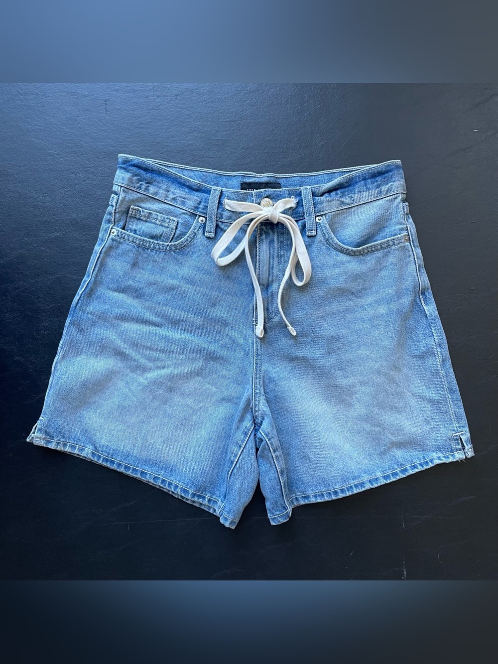 Light Wash Twill Tie Denim Shorts, Jorts